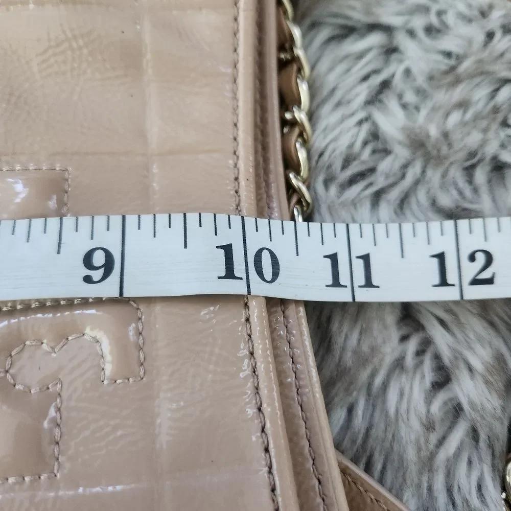 Tory Burch tory burch